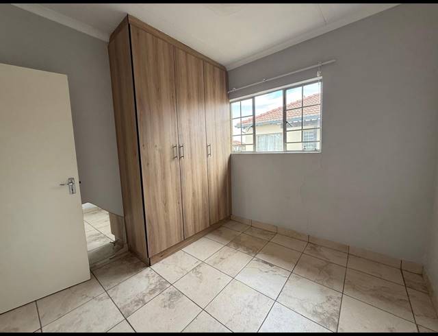 3 BEDROOM HOUSE FOR SALE IN WATERVAL EAST